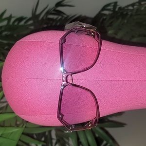 BRAND NEW 🦋 Butterfly Sunglasses